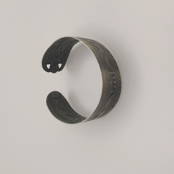Marc Jacobs Metal Cuff Bracelet - Picture 5 of 6